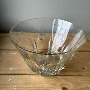 Princess House 10” Salad Bowl.